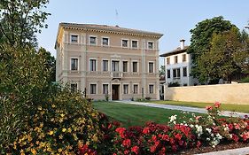Hotel Villa Maternini